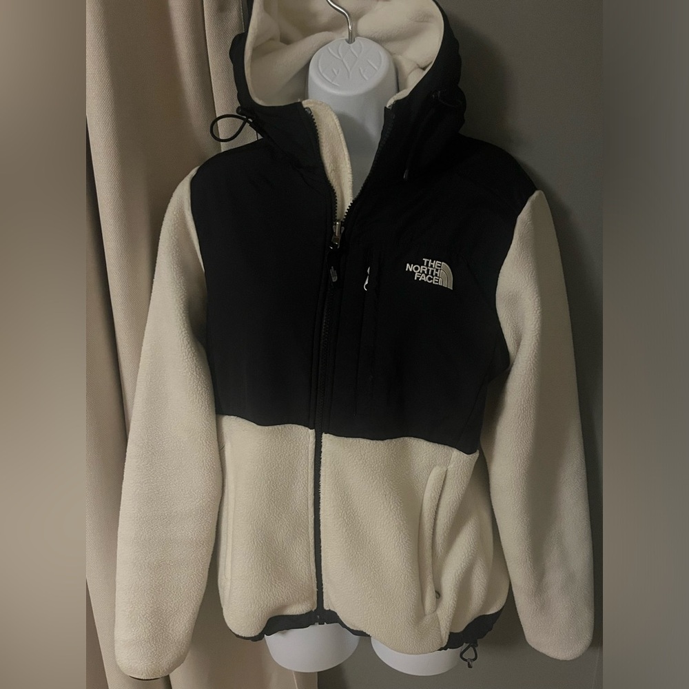 north face fleece coat w/ hood